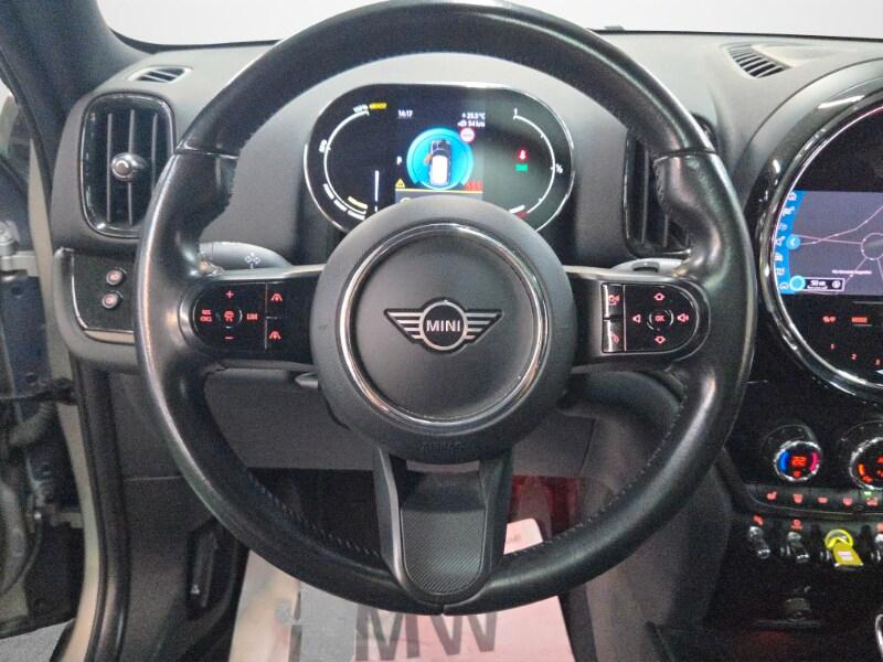 MINI Mini Countrym.(F60) Mini 1.5 Cooper SE Cla...