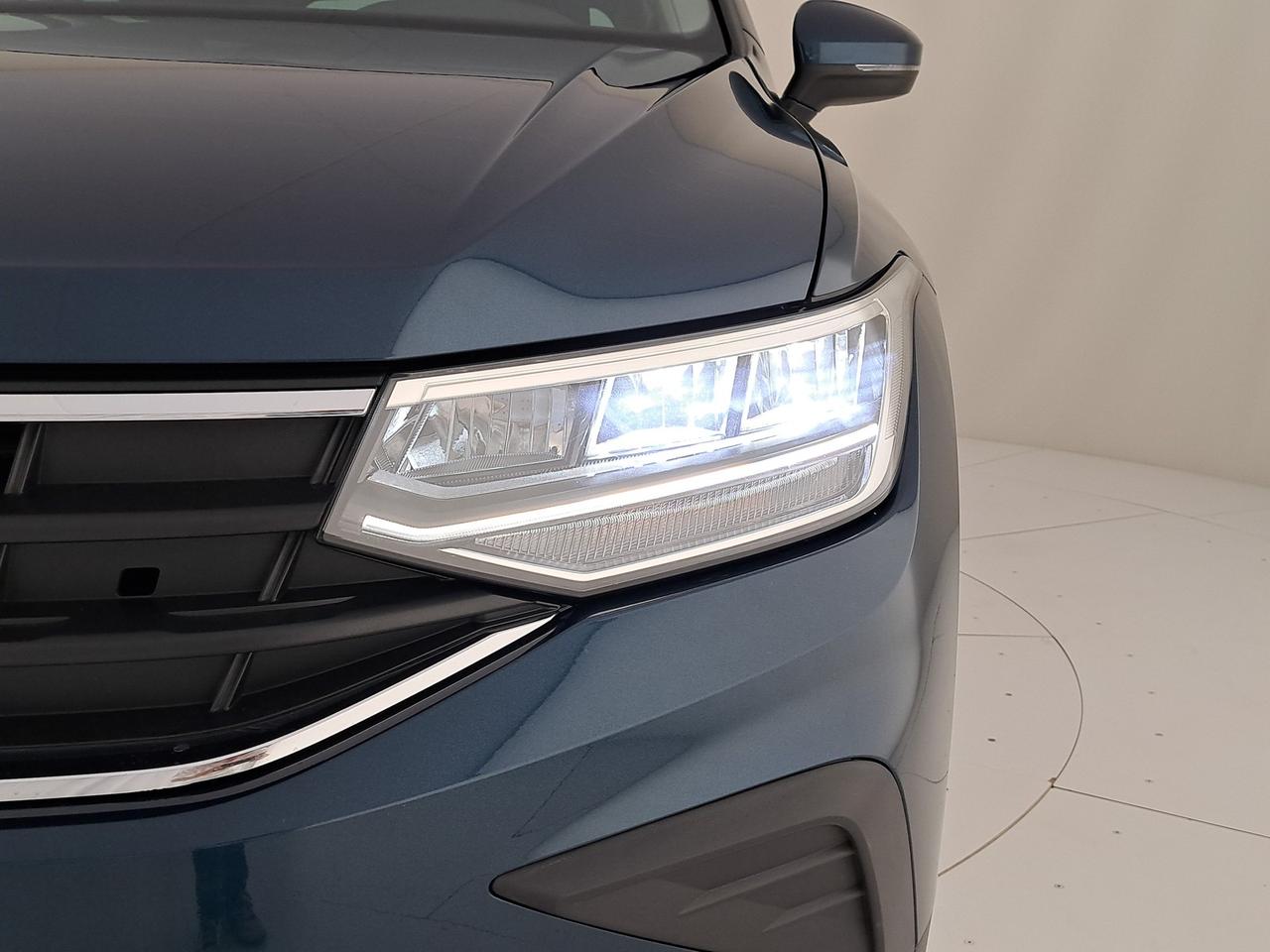 Volkswagen Tiguan 1.4 tsi eh life dsg