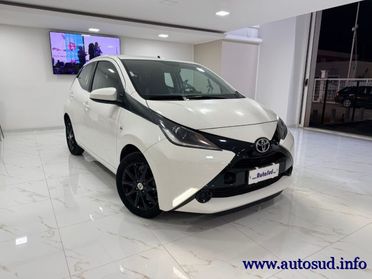 TOYOTA Aygo 1.0 VVT-i 69 CV 5 porte x-play MMT