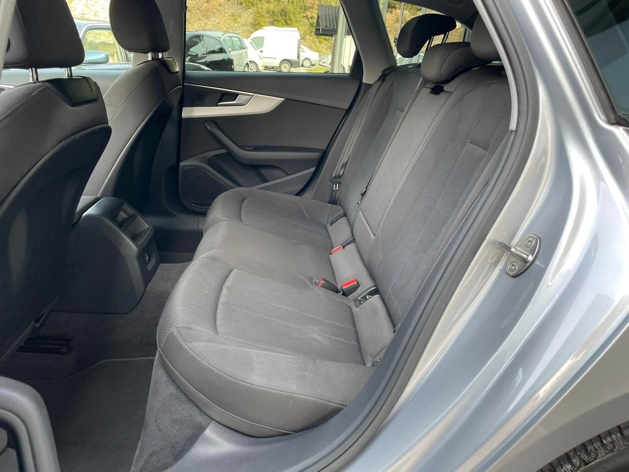 AUDI A4 AVANT 35TDI S-TRONIC 163cv MHEV