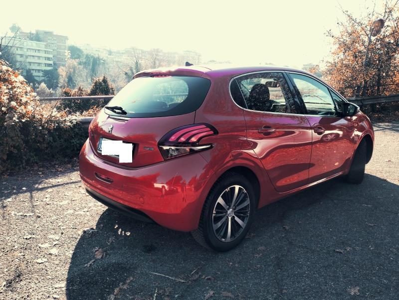 Peugeot 208 5 Porte 208 5p 1.6 bluehdi Allure 75cv