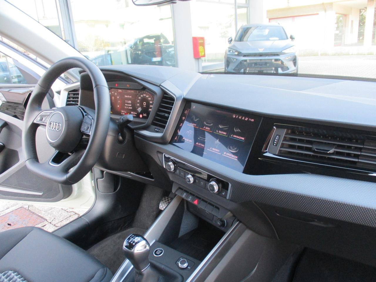 Audi A1 allstreet 30 TFSI Business