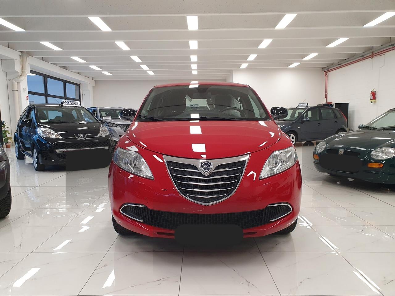 Lancia Ypsilon 0.9 TwinAir 85 CV 5 porte S&S Gold