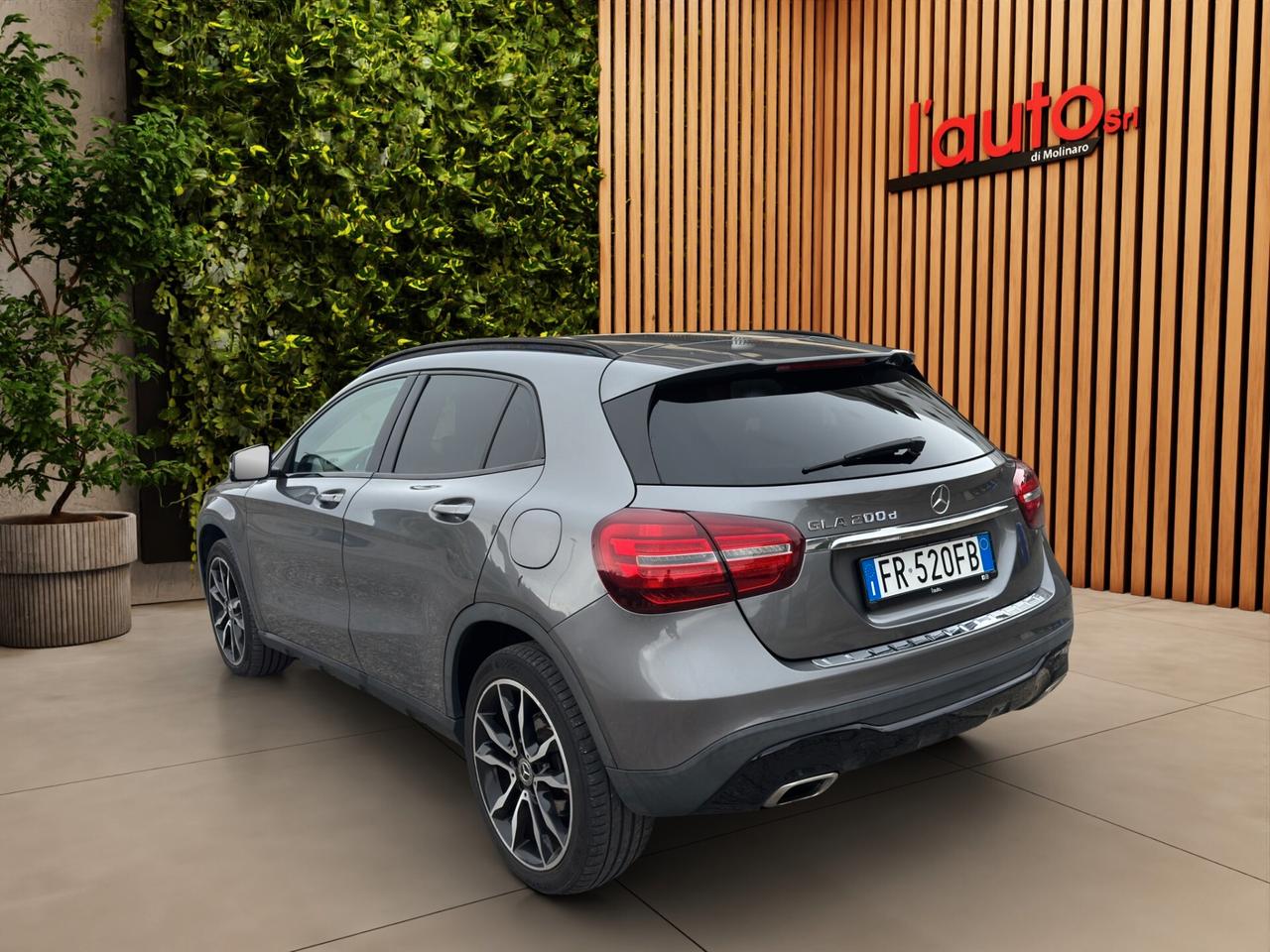 Mercedes-benz GLA 200 d Premium