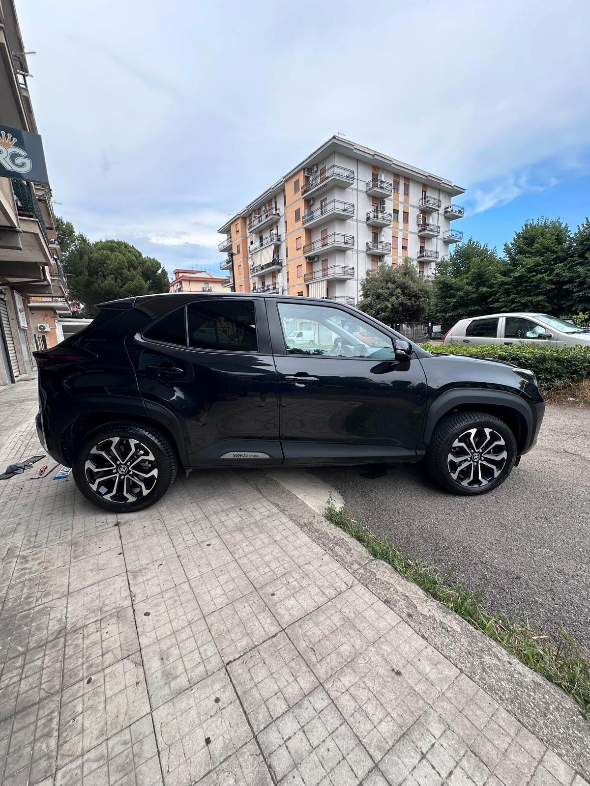 Toyota Yaris Cross 1.5 Hybrid 5p. E-CVT Business