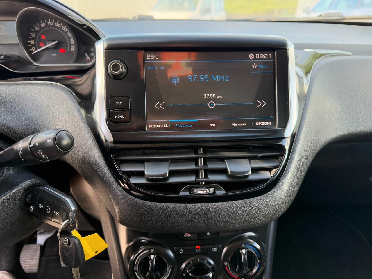 PEUGEOT 208 ANNO 2017 1.6 DIESEL 75 CV