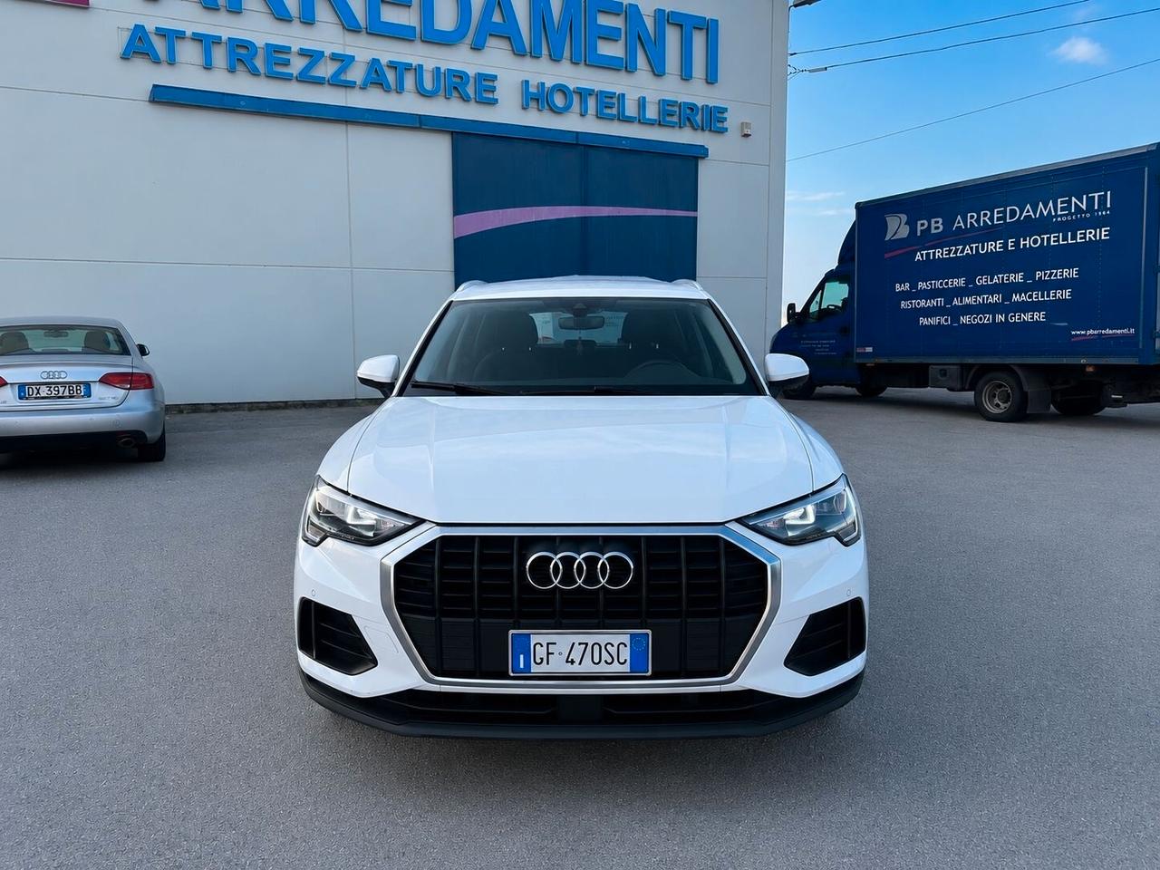 AUDI Q3 35 TDI S TRONIC BUSINESS