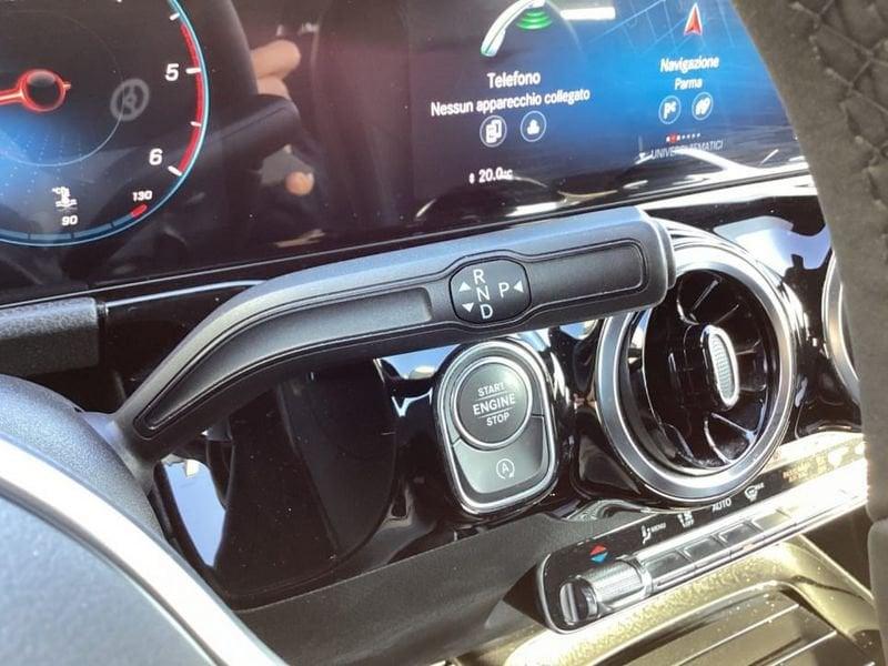 Mercedes-Benz GLA 200 D SPORT PLUS 4MATIC AUTO