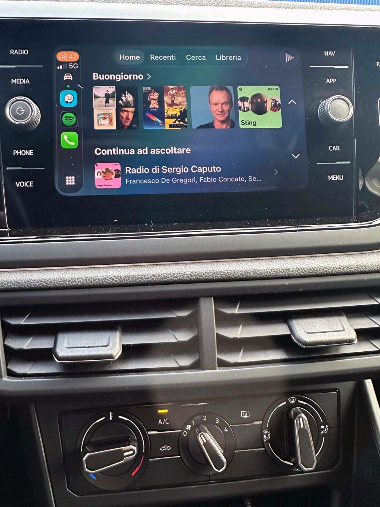 Volkswagen Taigo 1.0 TSI 110 CV DSG R-Line Tetto Apribile