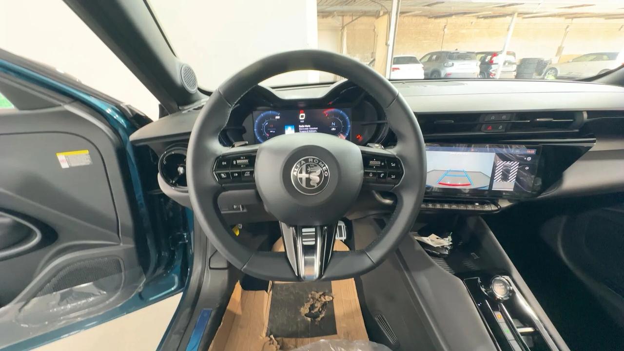 Alfa Romeo Junior 1.2 136 CV Hybrid eDCT6 Speciale