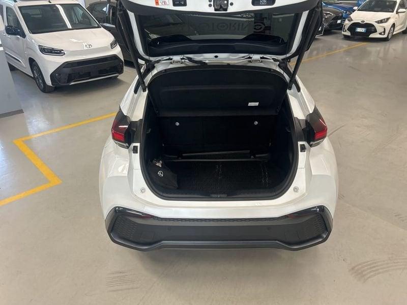 Toyota C-HR 1.8 Hybrid 2WD Lounge