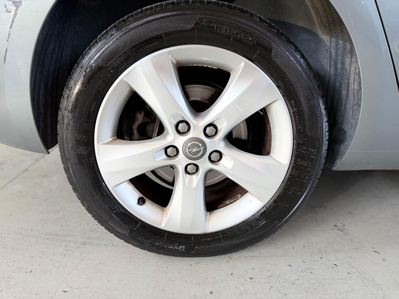Opel Zafira Tourer 1.4 Turbo 140CV GPL Cosmo