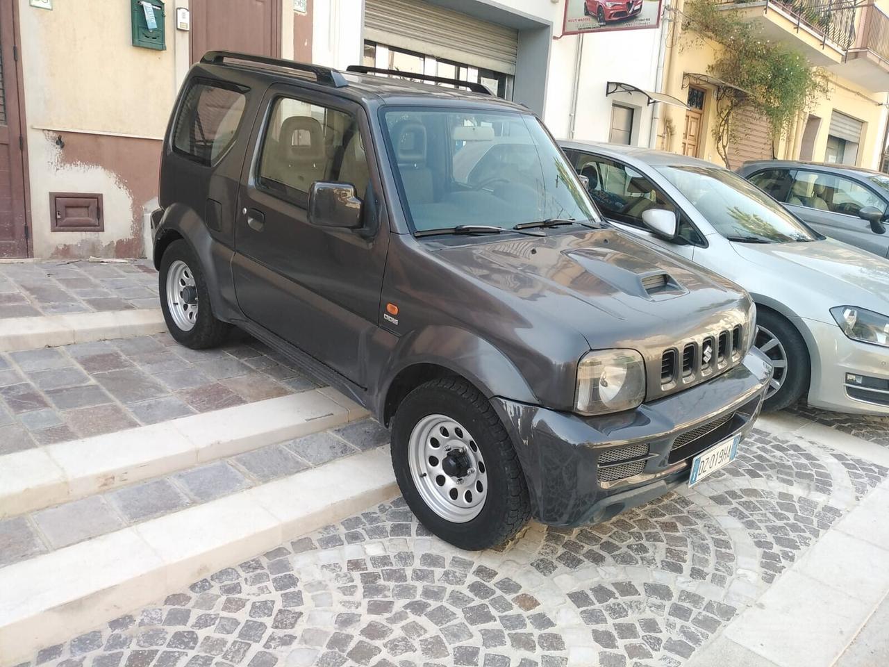 Suzuki Jimny 1.5 DDiS cat 4WD JLX - 2010