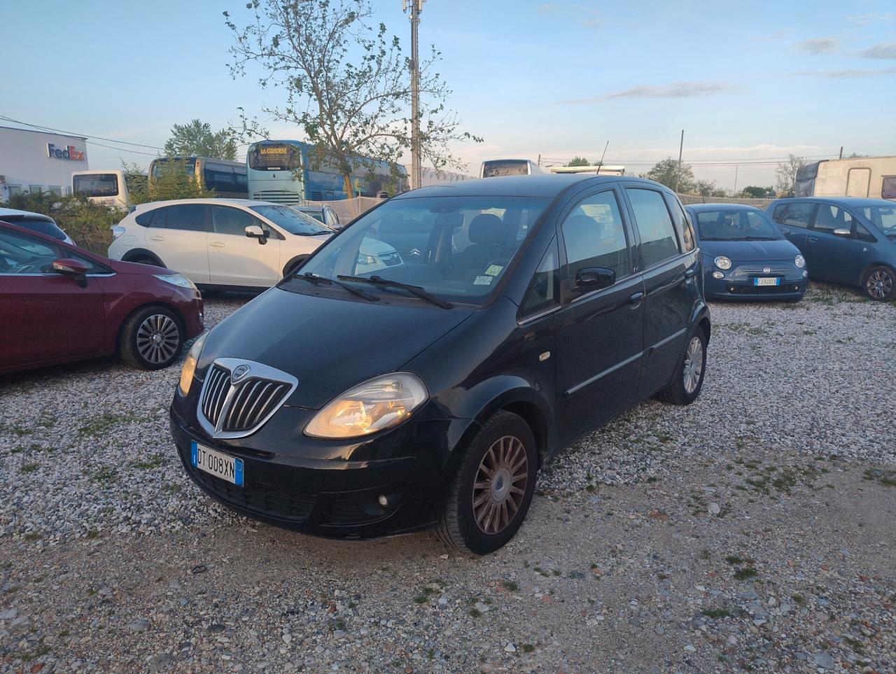 Lancia MUSA 1.4 16V Poltrona Frau