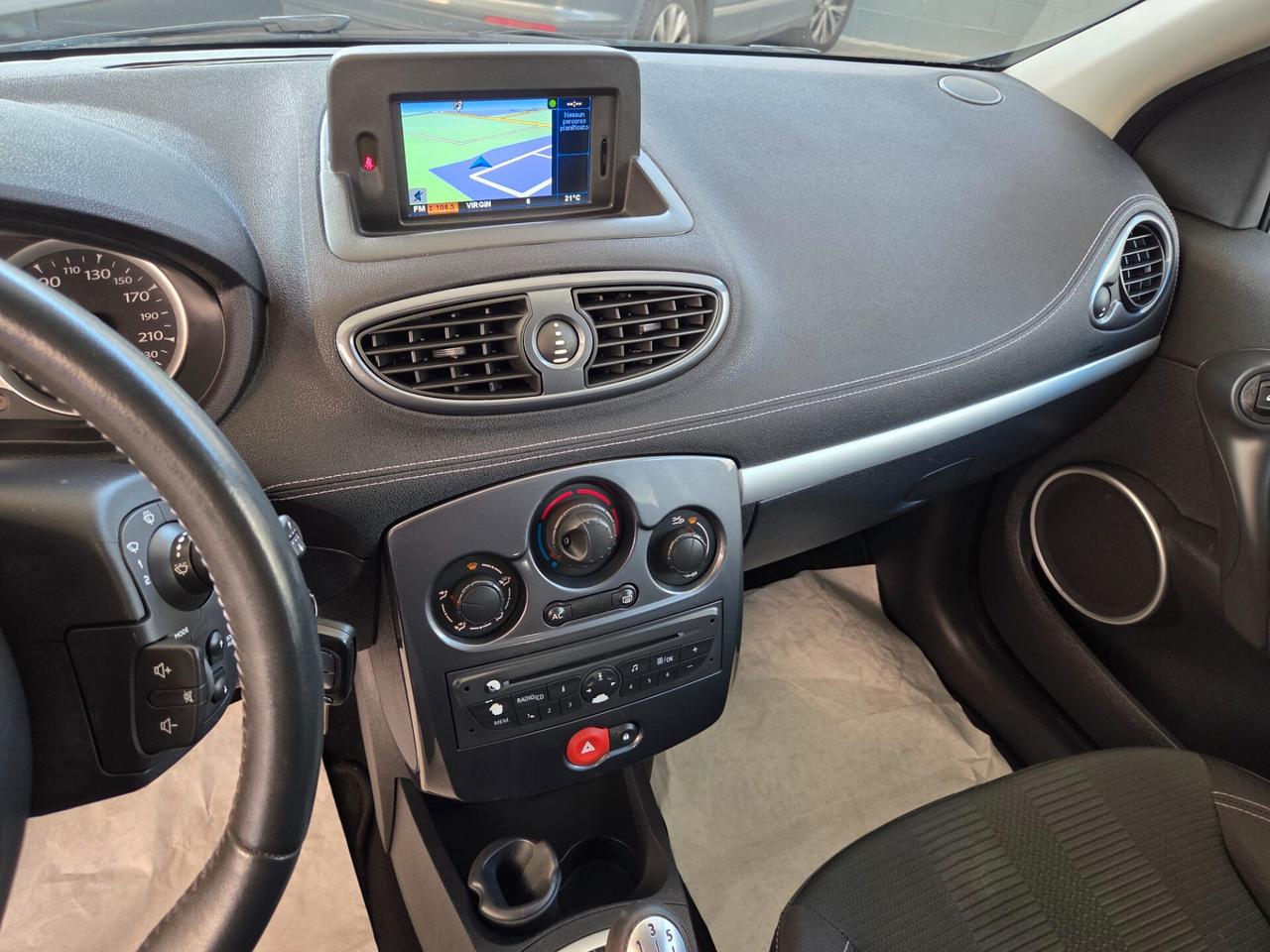 Renault Clio 1.2 16V 5 porte Confort