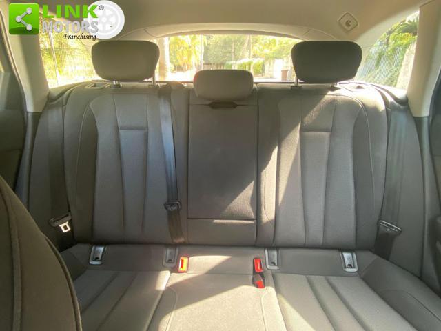 AUDI A4 Avant 2.0 TDI 150 CV S tronic Business