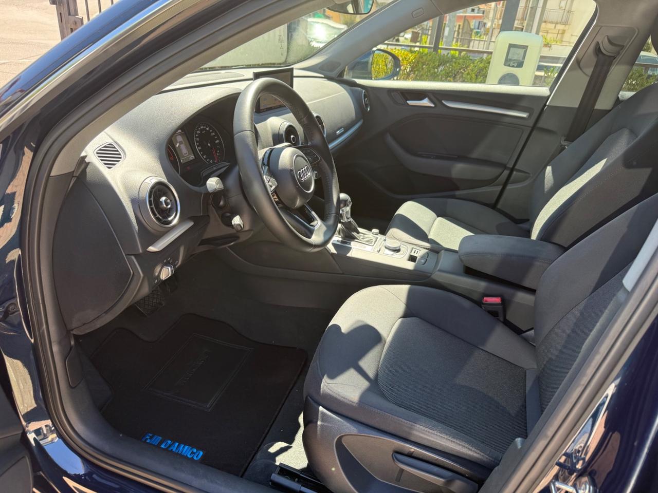 Audi A3 SPB 1.6 TDI 116 CV S tronic Business