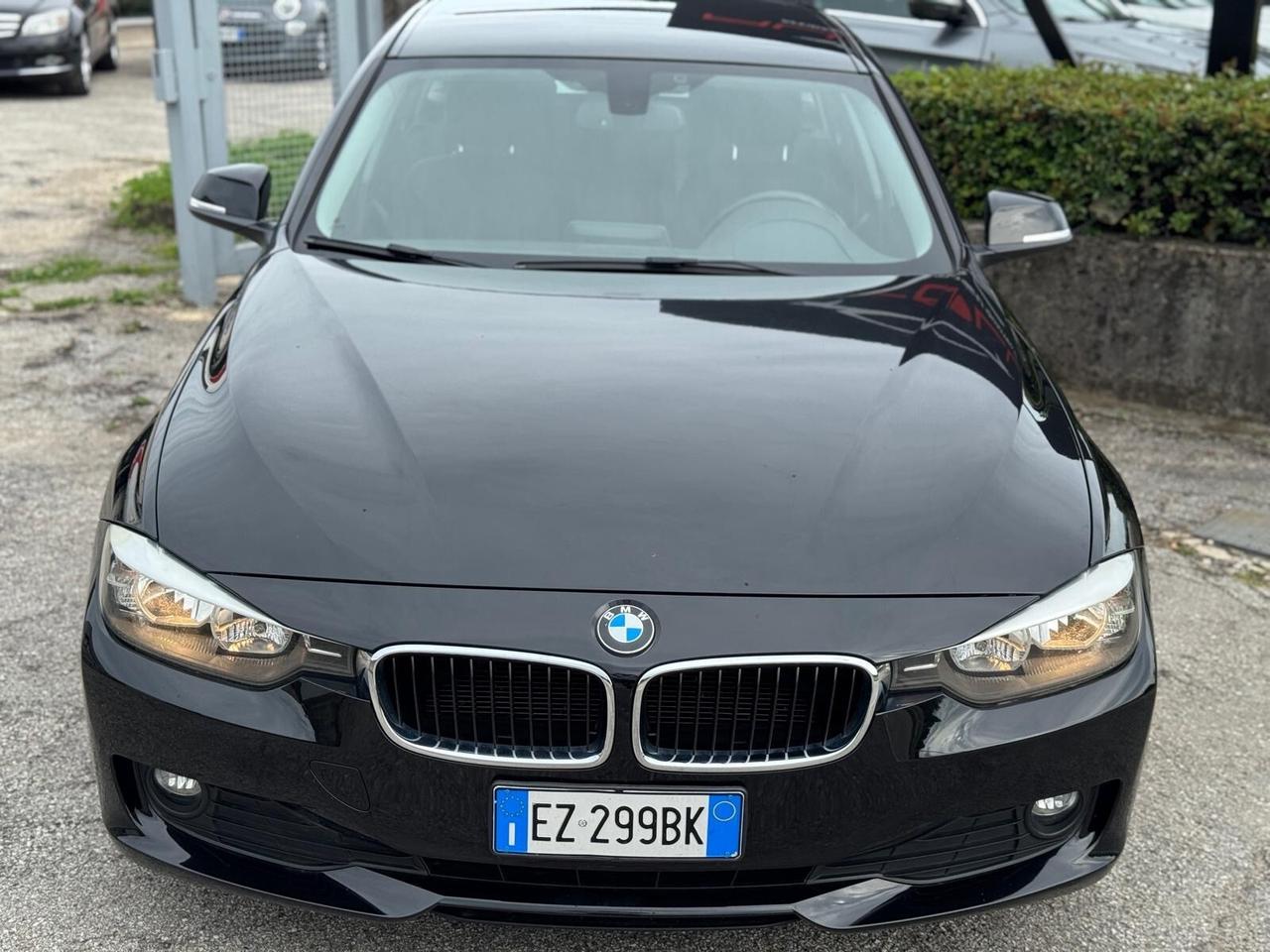 BMW 316d Touring 116CV OK NEO PATENTATI 2015
