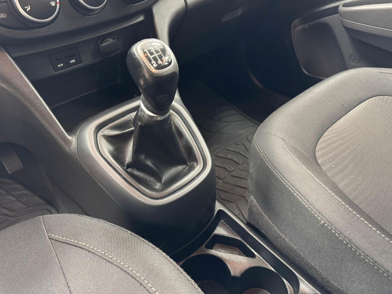 Hyundai i10 1.0 MPI Sound Edition