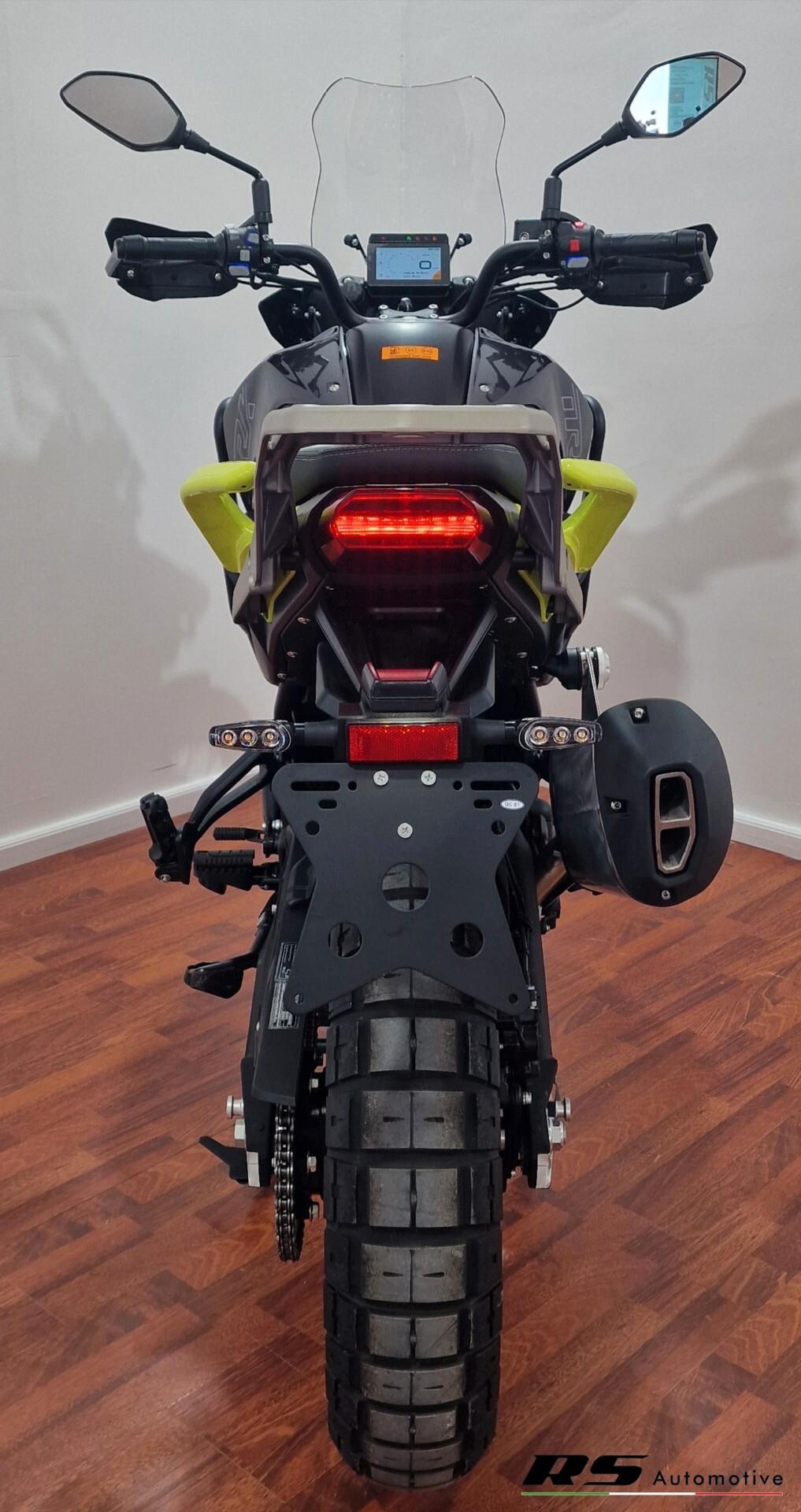 Benelli TRK 702 X