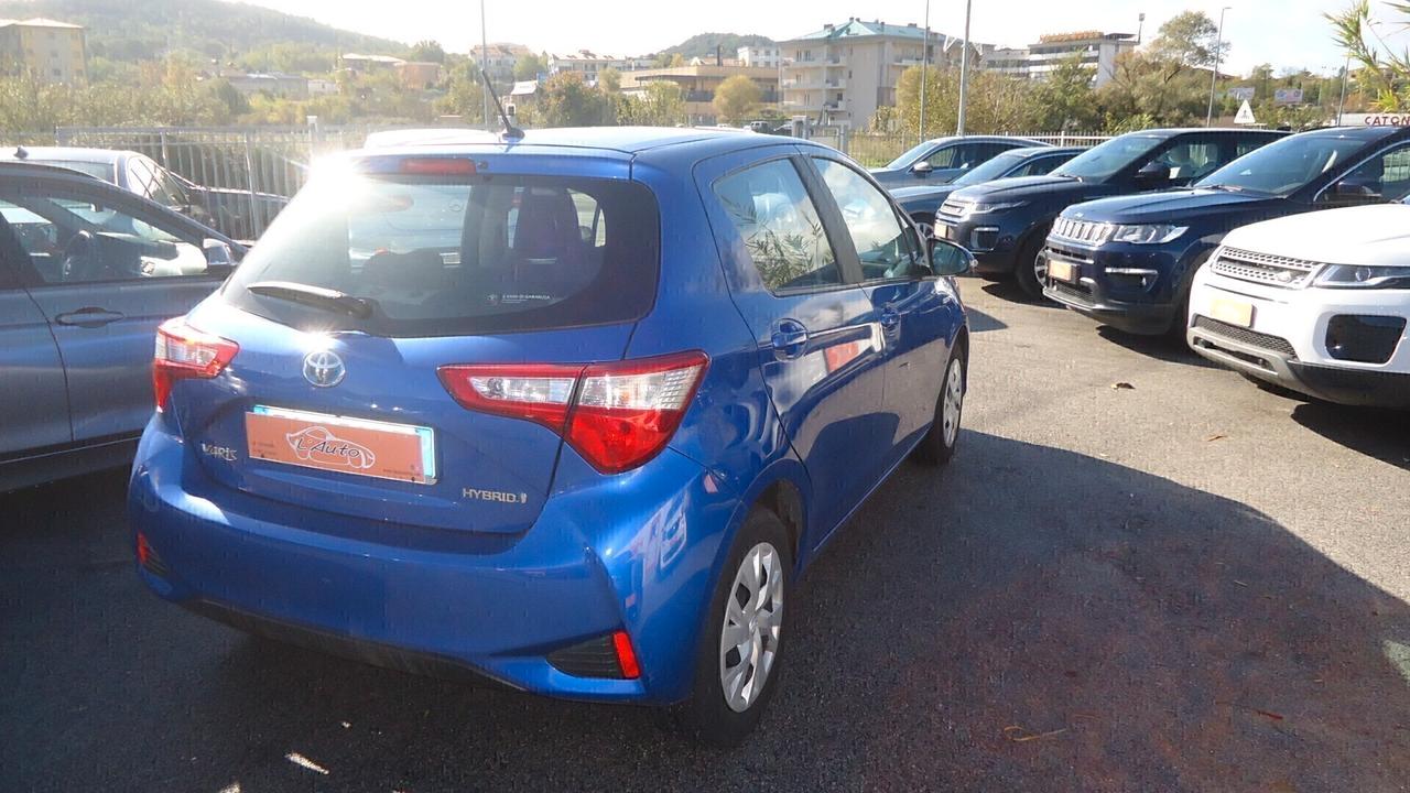 Toyota Yaris 1.5 Hybrid 5 porte Business 73cv