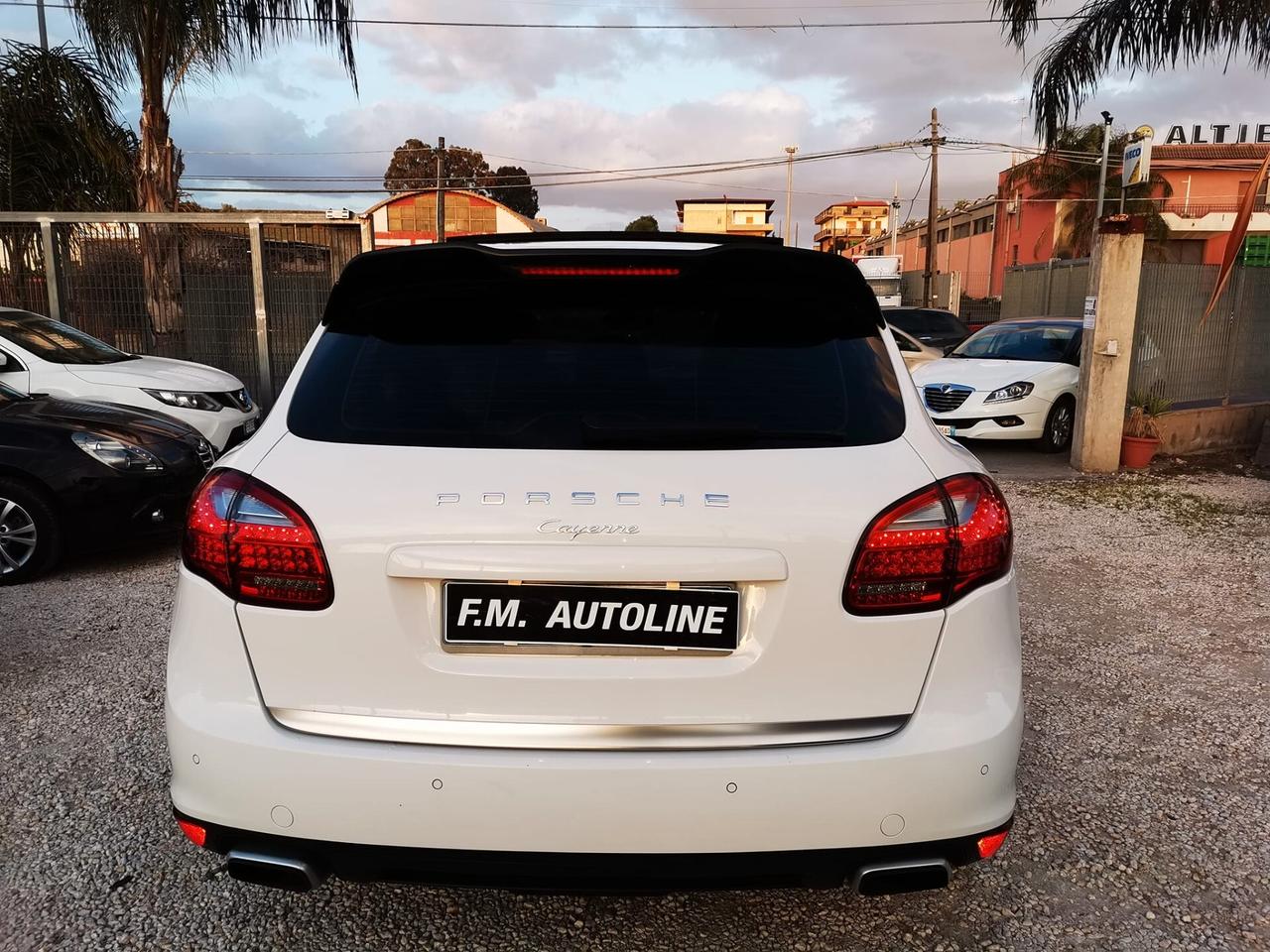 Porsche Cayenne 3.0 Diesel TETTO 2013