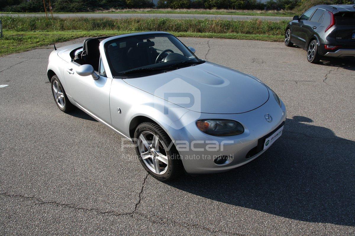 MAZDA MX-5 Roadster Coupé 1.8L Fire