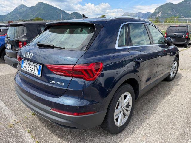 AUDI Q3 35 TFSI S tronic Business Advanced