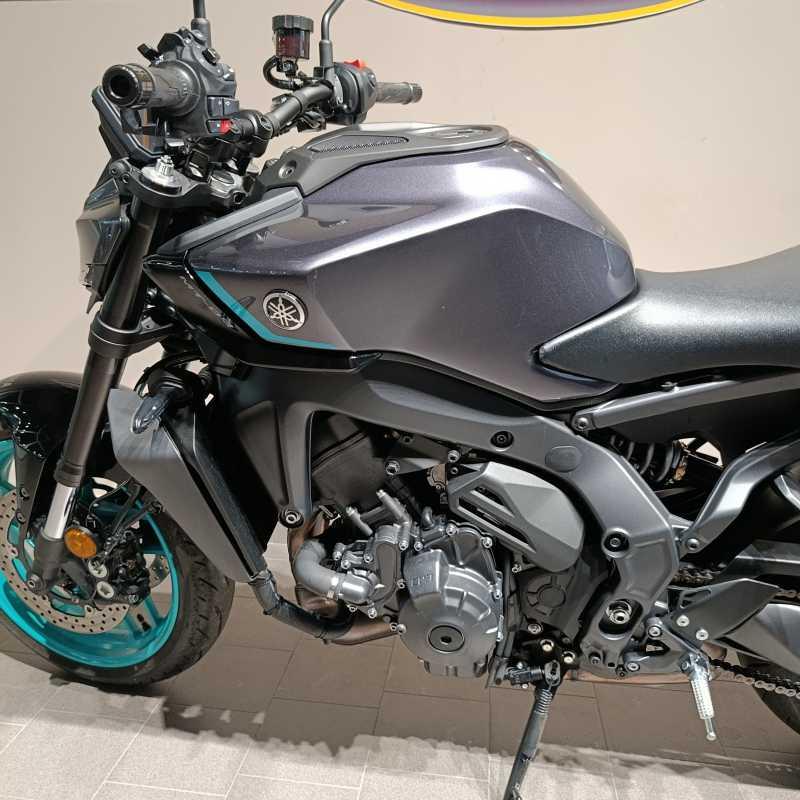 Yamaha MT-09 Y-AMT - 2024
