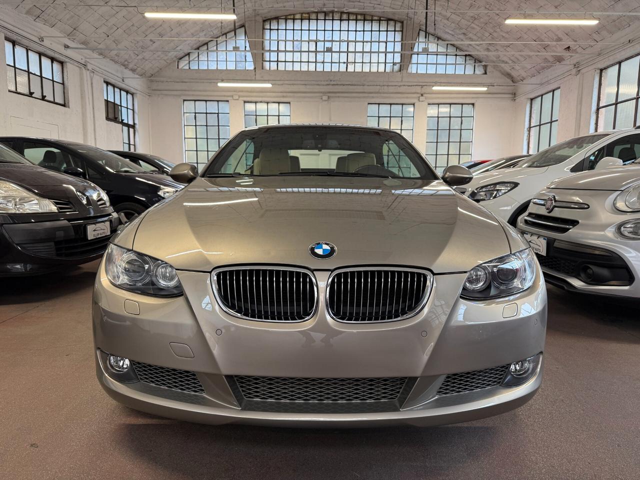 Bmw 335i CABRIO - SOLO 61.500 KM