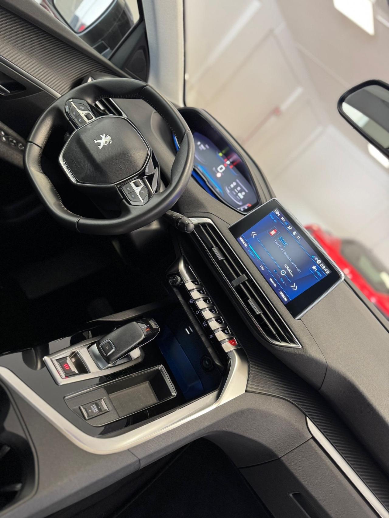 Peugeot 2008 BlueHDi 130 S&S EAT8 Allure