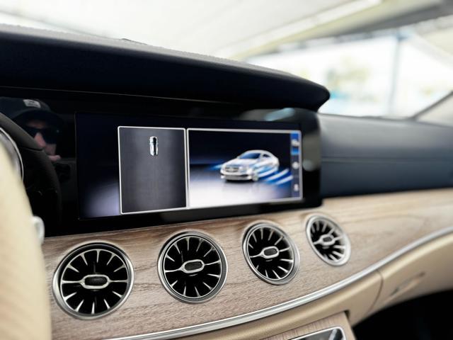 MERCEDES-BENZ E 220 d 4Matic Sport (Tetto/Navi/Retro/Pelle/Led)