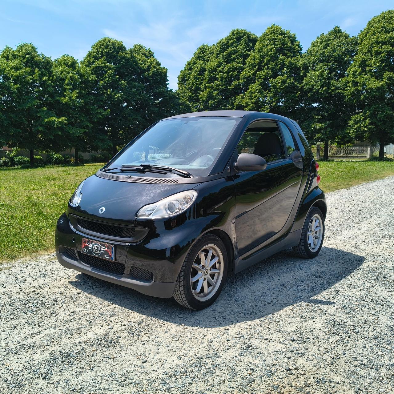 Smart ForTwo 1000 45 kW MHD coupé pure in pronta consegna