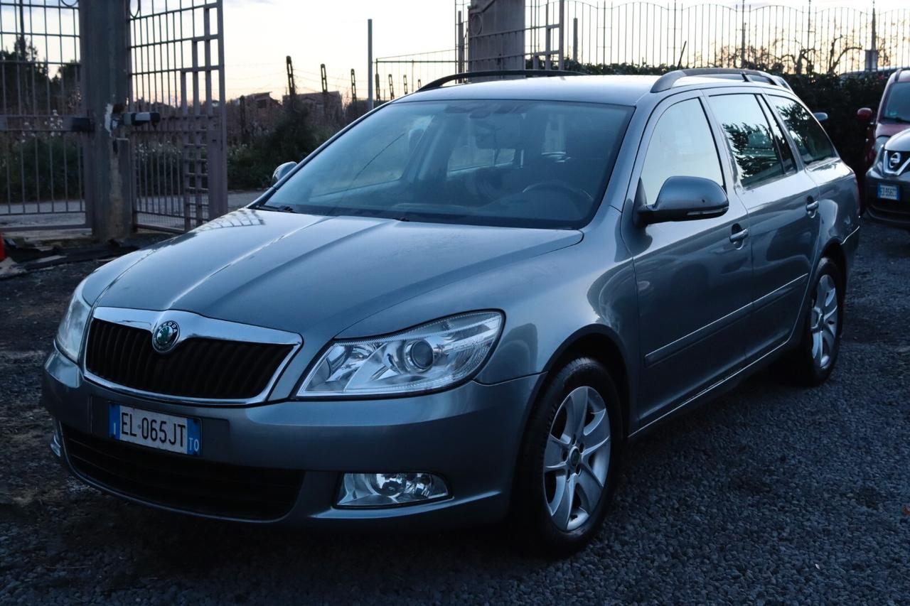 Skoda Octavia 1.6 TDI CR F.AP. Wagon Elegance