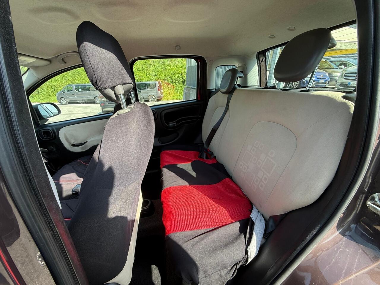 Fiat Panda 0.9 TwinAir 84 CV Natural Power Lounge