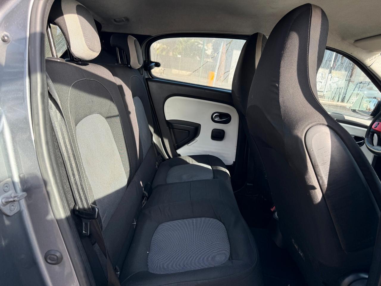 Renault Twingo TCe 70 CV Stop&Start Energy Intens