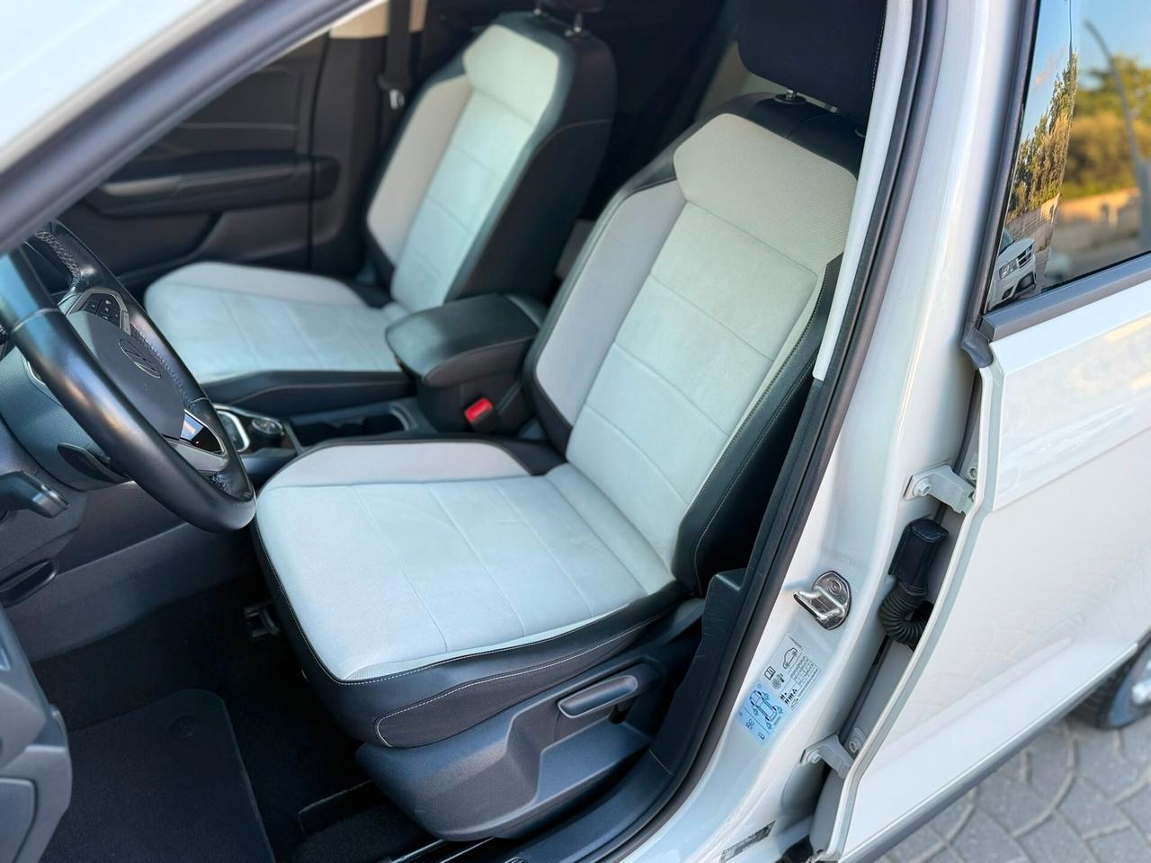 Volkswagen T-Roc 2.0 TDI SCR 150 CV DSG Style BlueMotion Technology