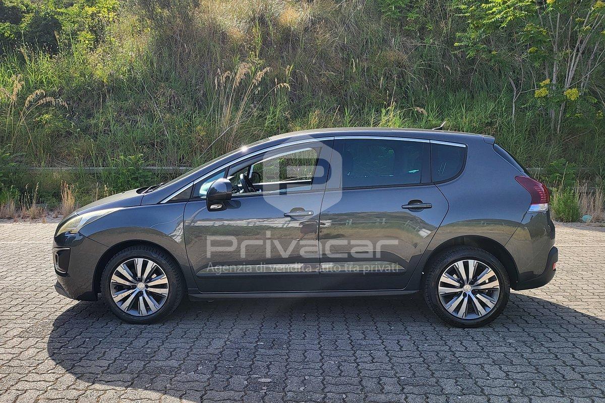 PEUGEOT 3008 1.6 HDi 115CV Business