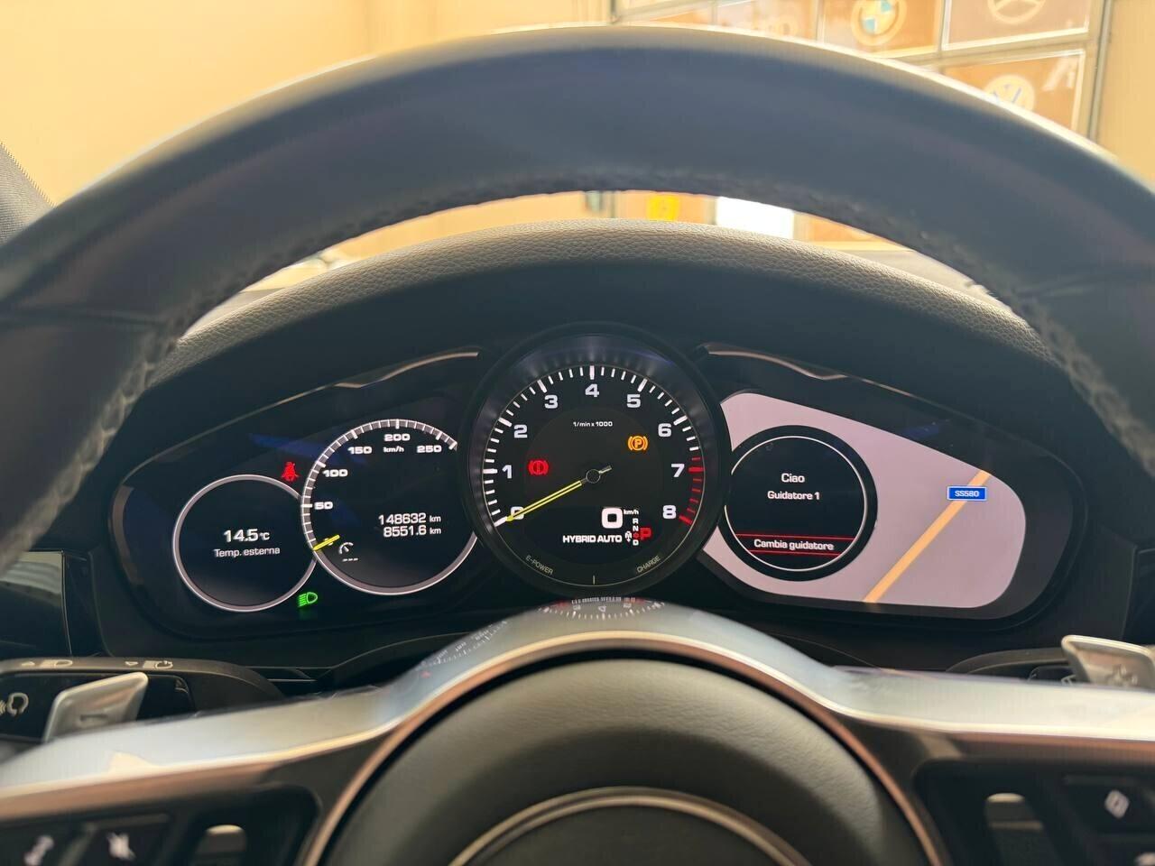 Porsche Cayenne Coupé 3.0 V6 E-Hybrid