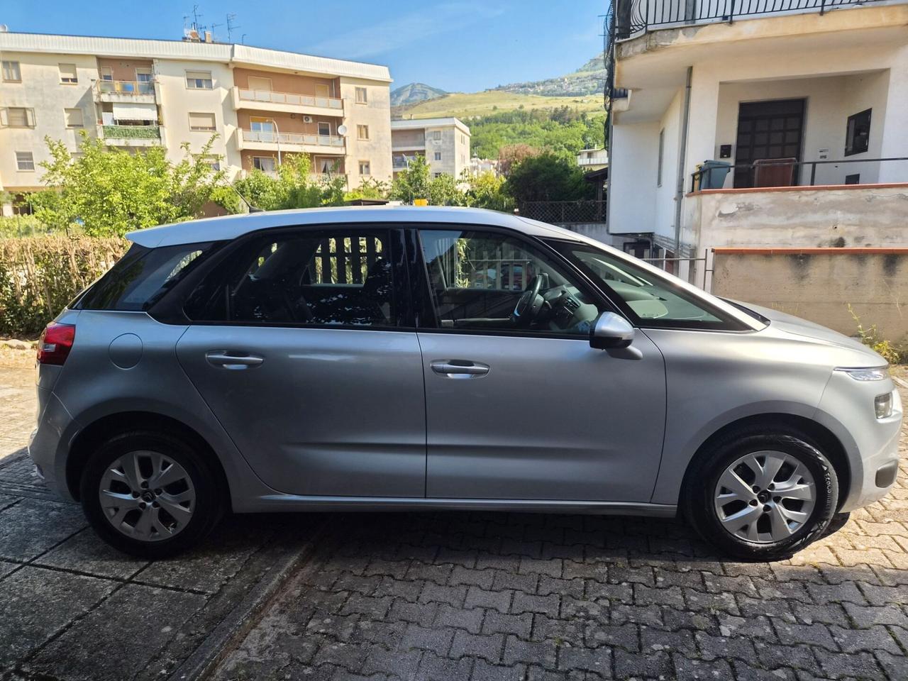Citroen C4 Picasso 1.6 e-HDi 115 CV