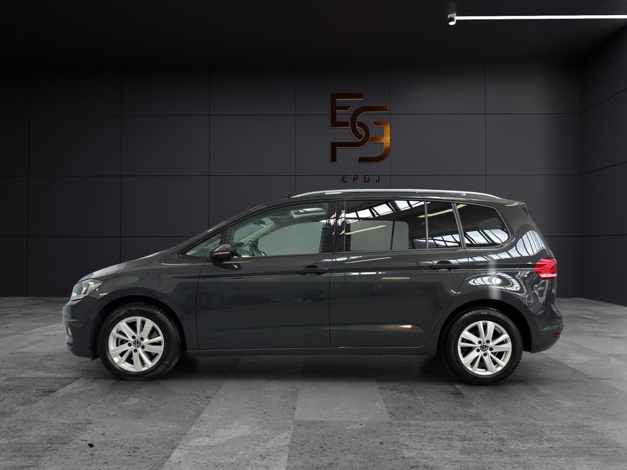 Volkswagen Touran 2.0 TDI 150 CV SCR DSG Executive BlueMotion Tech.