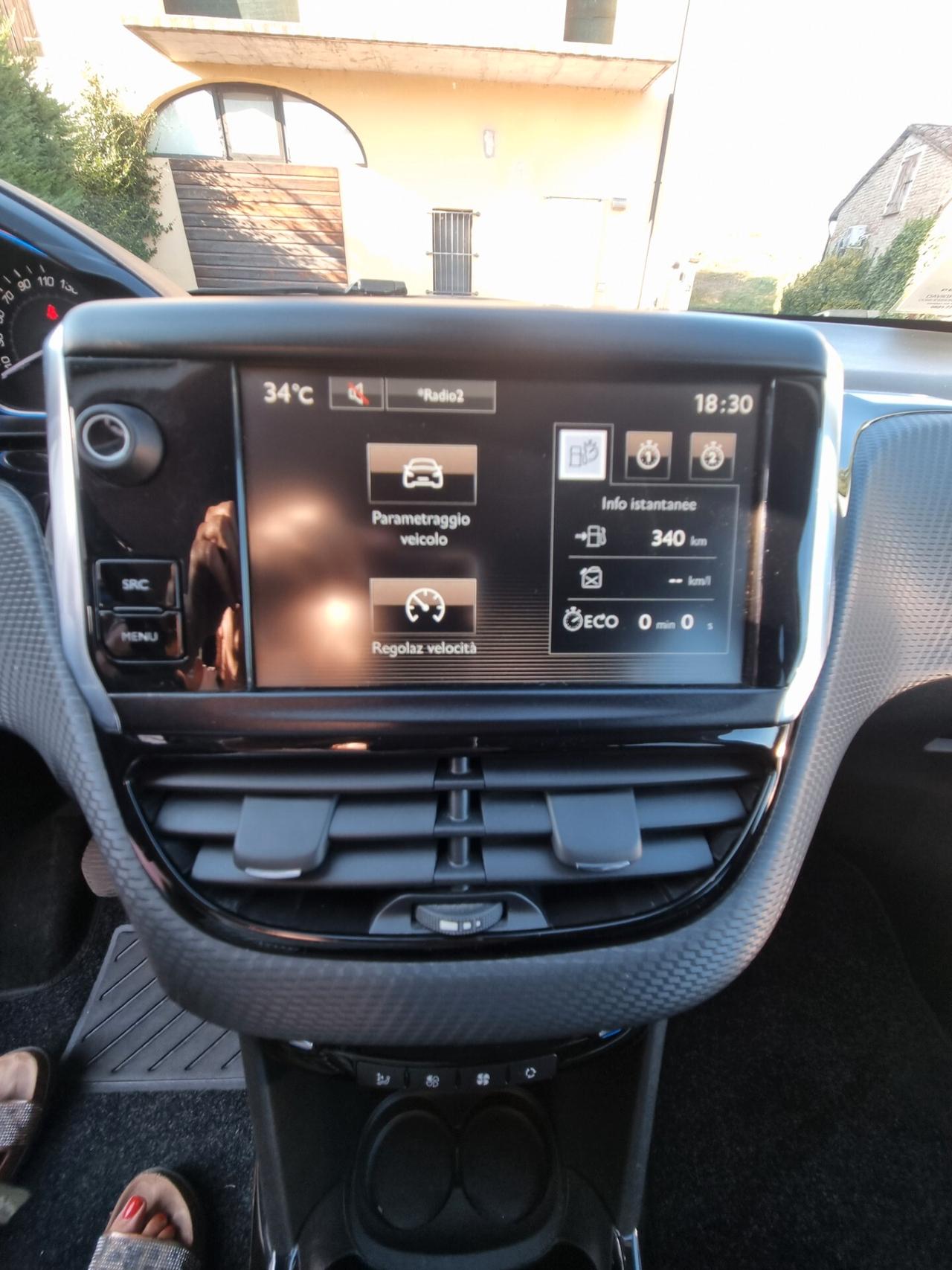 Peugeot 2008 1.6 e-HDi 92 CV S&S ALLURE GRIP CONTROL