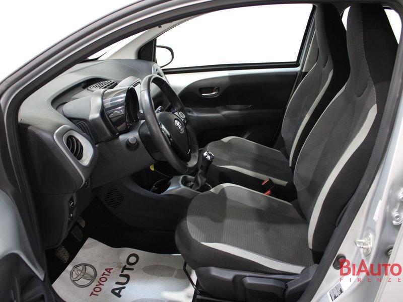 Toyota Aygo Aygo 5p 1.0 x-play 72cv
