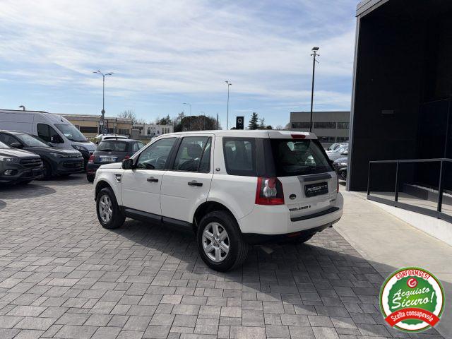LAND ROVER Freelander 2.2 TD4 S