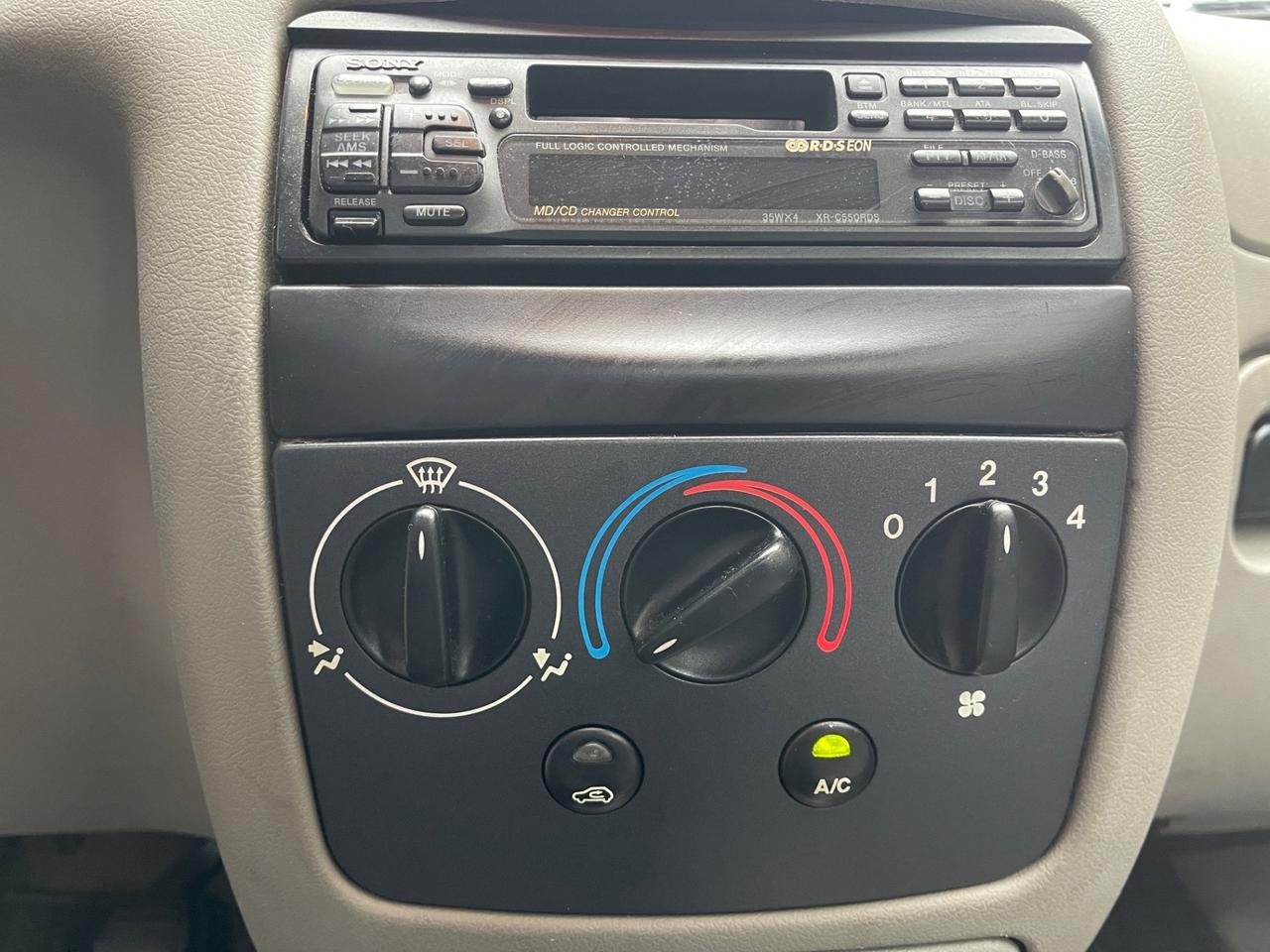 FORD FIESTA TECHNO1.2 BENZINA CLIMA SERVOSTERZO