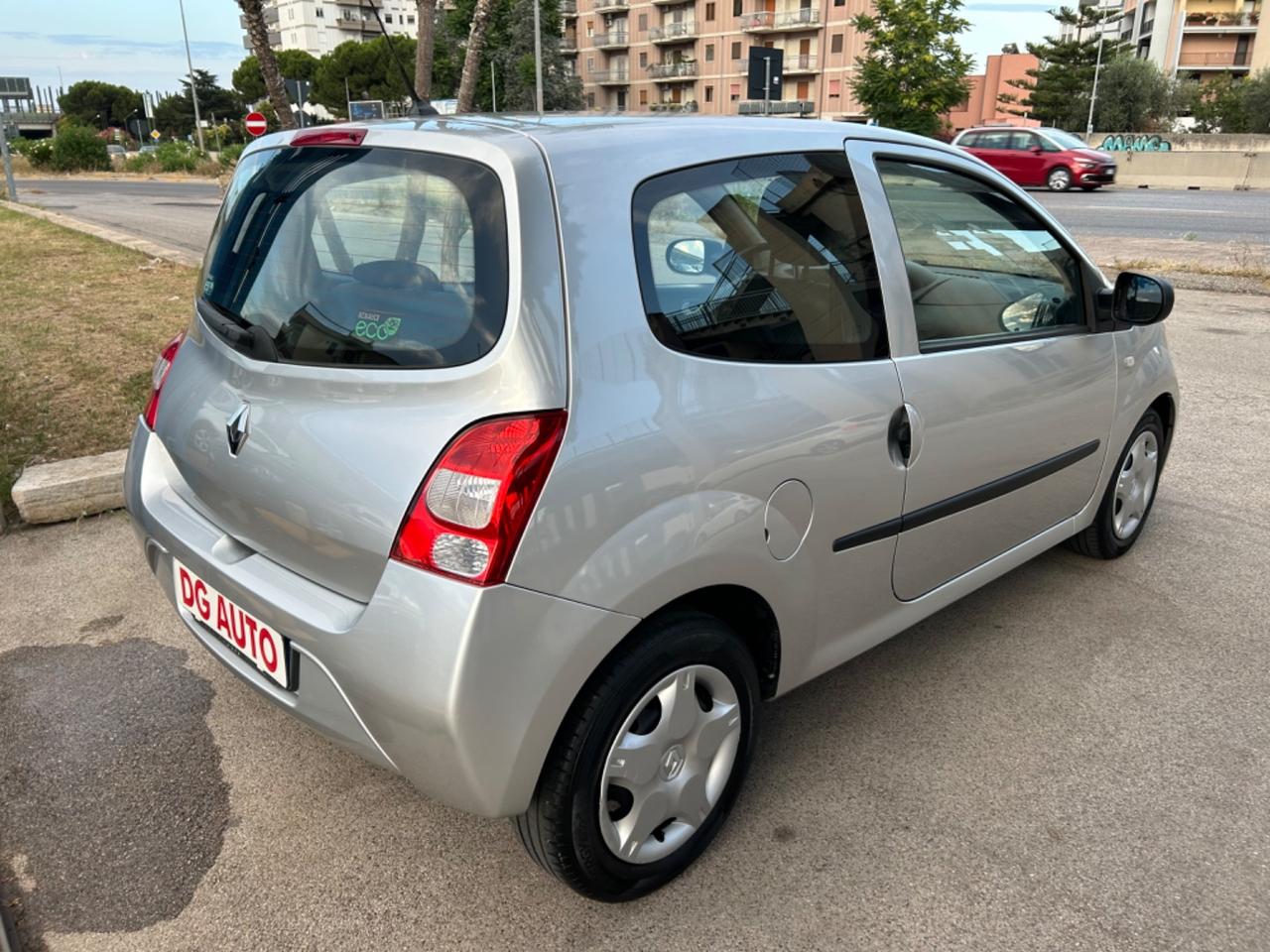 Renault Twingo 1.2 benzina 75 cavalli 2011