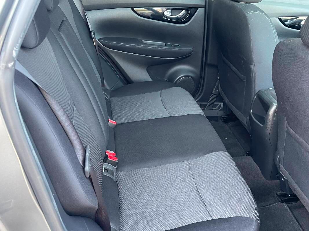 Nissan Qashqai 1.6 dci Tekna 2wd 130cv my16