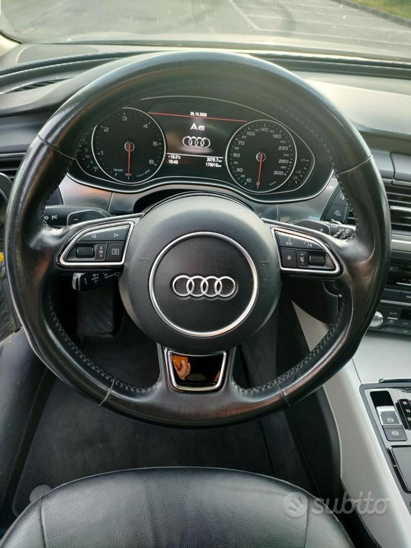 AUDI A6 Avant 3.0 TDI quattro S tronic S-line