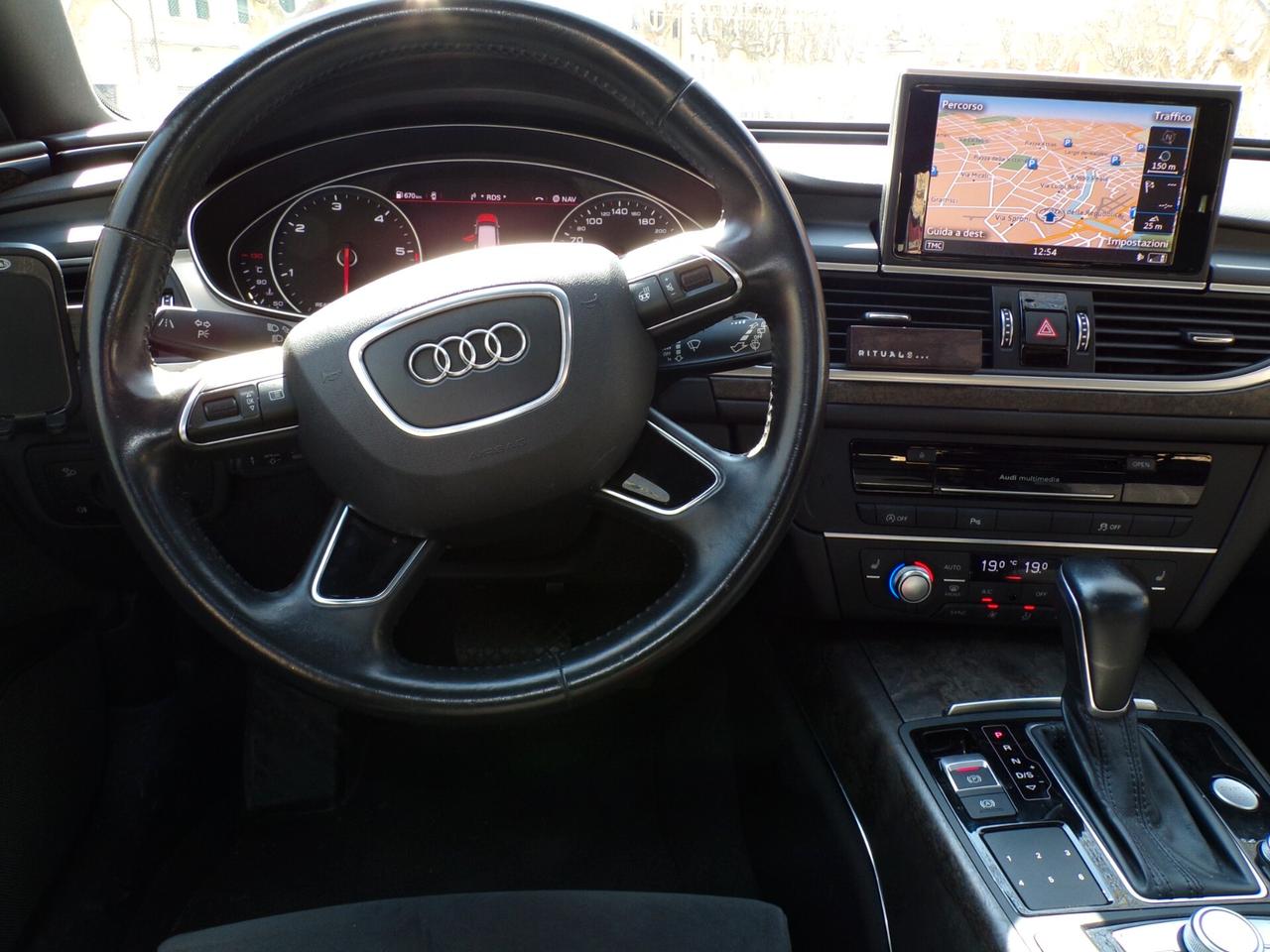 Audi A6 Avant 3.0 TDI S tronic Business 218CV del 2016