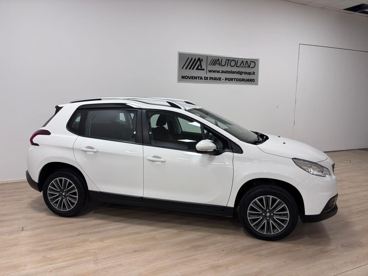 Peugeot 2008 PureTech 82 cv EURO 6